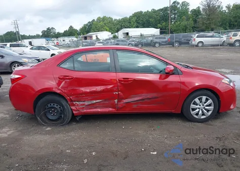 2015 Toyota Corolla Le z USA, uszkodzony, nr VIN 2T1BURHE3FC245522